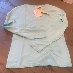 Cashmere light blue sweater